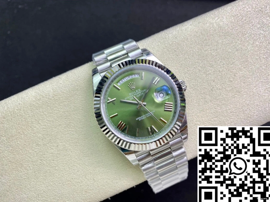 M228239-0033 Factory Date EW Green Olive Rolex Dial Contemporary 982 Day 0713